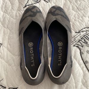 Rothy’s Gray Camo Flats 9